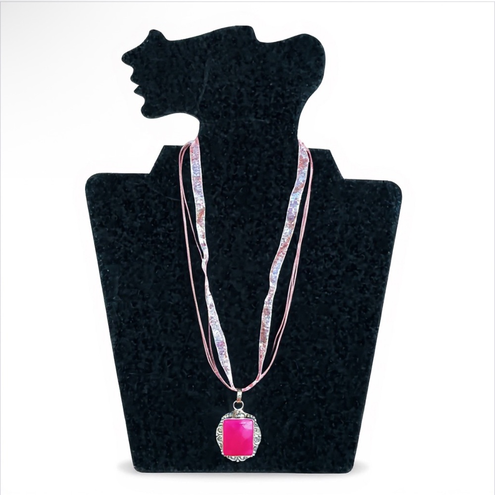 Hand Crafted Pink 925 Agate Pendant Necklace 19”